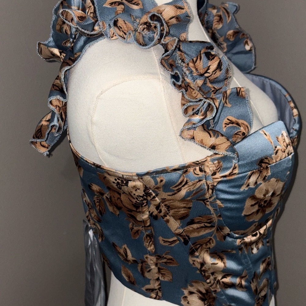 Boho glam Floral corset crop top/ ruffle straps/ lace up back #western#romantic - Picture 3 of 6